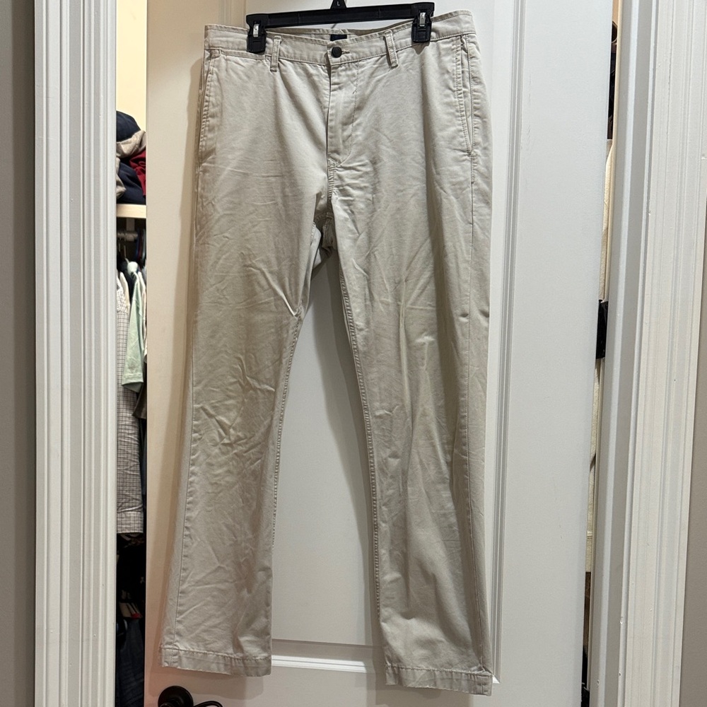 GAP Men's Light Gray Chinos